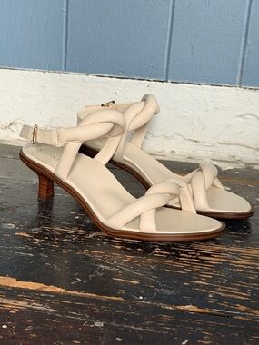 Vionic Cream Braided Slingback Heels